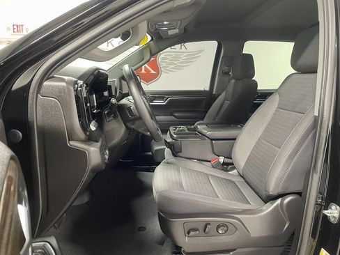 Used 2022 Chevrolet Silverado 1500 LT image 11