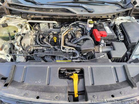 Used 2021 Nissan Rogue S image 31