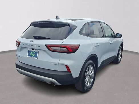 Used 2025 Ford Escape Active AWD/4WD image 6