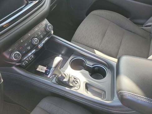Used 2023 Dodge Durango SXT RWD image 8