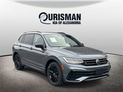 Used 2022 Volkswagen Tiguan SE R-Line