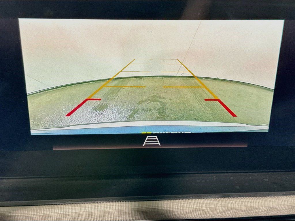 Used 2025 Buick Envista Avenir FWD image 18