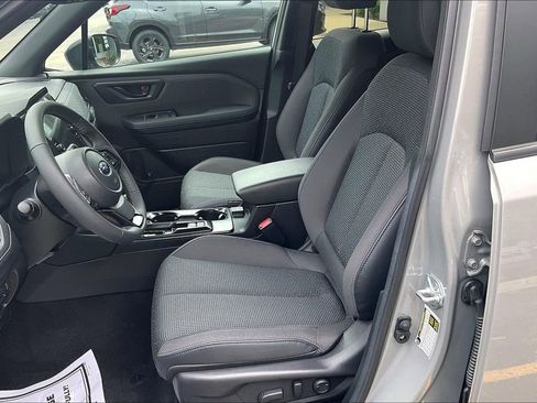 Certified 2026 Subaru Forester Premium AWD/4WD image 28