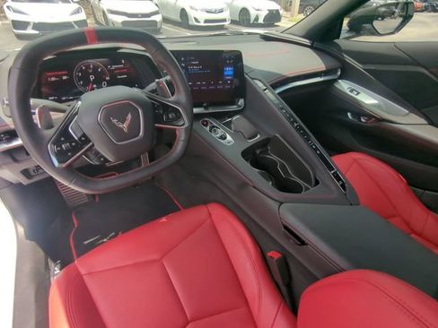 Used 2024 Chevrolet Corvette Stingray Convertible w/ Z51 Performance Package RWD image 14
