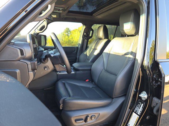 Used 2026 Toyota Land Cruiser w/ Premium Package AWD/4WD image 18
