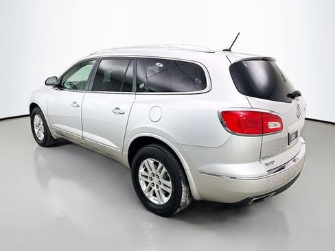 Used 2015 Buick Enclave Convenience w/ Trailering Package FWD image 5