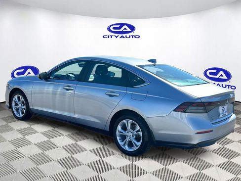 Used 2025 Honda Accord LX image 6