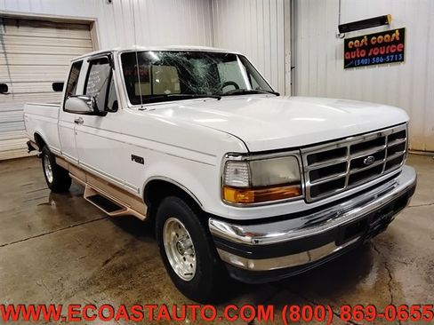 Used 1995 Ford F150 2WD SuperCab image 1
