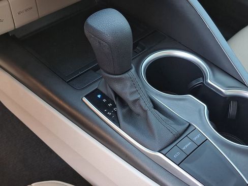 Certified 2024 Toyota Camry LE image 29