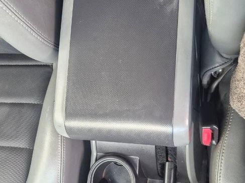 Used 2009 Jeep Wrangler X w/ Black Appearance Group AWD/4WD image 40