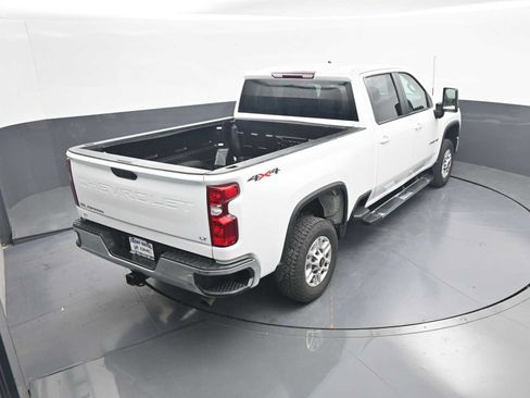 Used 2025 Chevrolet Silverado 2500 LT w/ Convenience Package AWD/4WD image 32