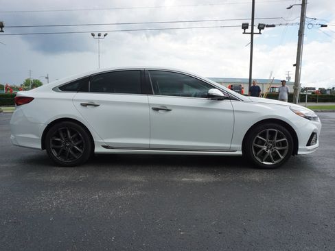 Used 2019 Hyundai Sonata Limited FWD image 4