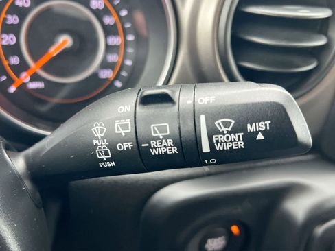 Used 2020 Jeep Wrangler Unlimited Sport S AWD/4WD image 25