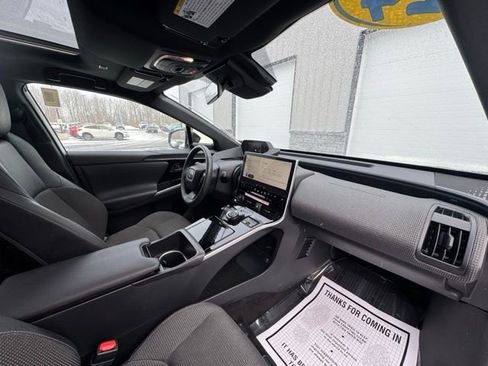 Used 2024 Toyota bZ4X XLE image 14