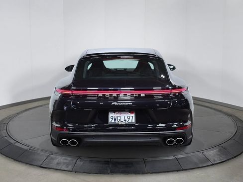 Certified 2026 Porsche Panamera RWD image 6