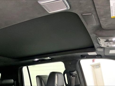 Used 2023 Cadillac Escalade ESV V image 20