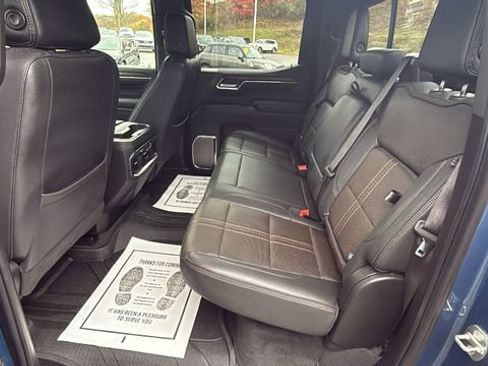Used 2024 Chevrolet Silverado 1500 High Country w/ High Country Premium Package image 27
