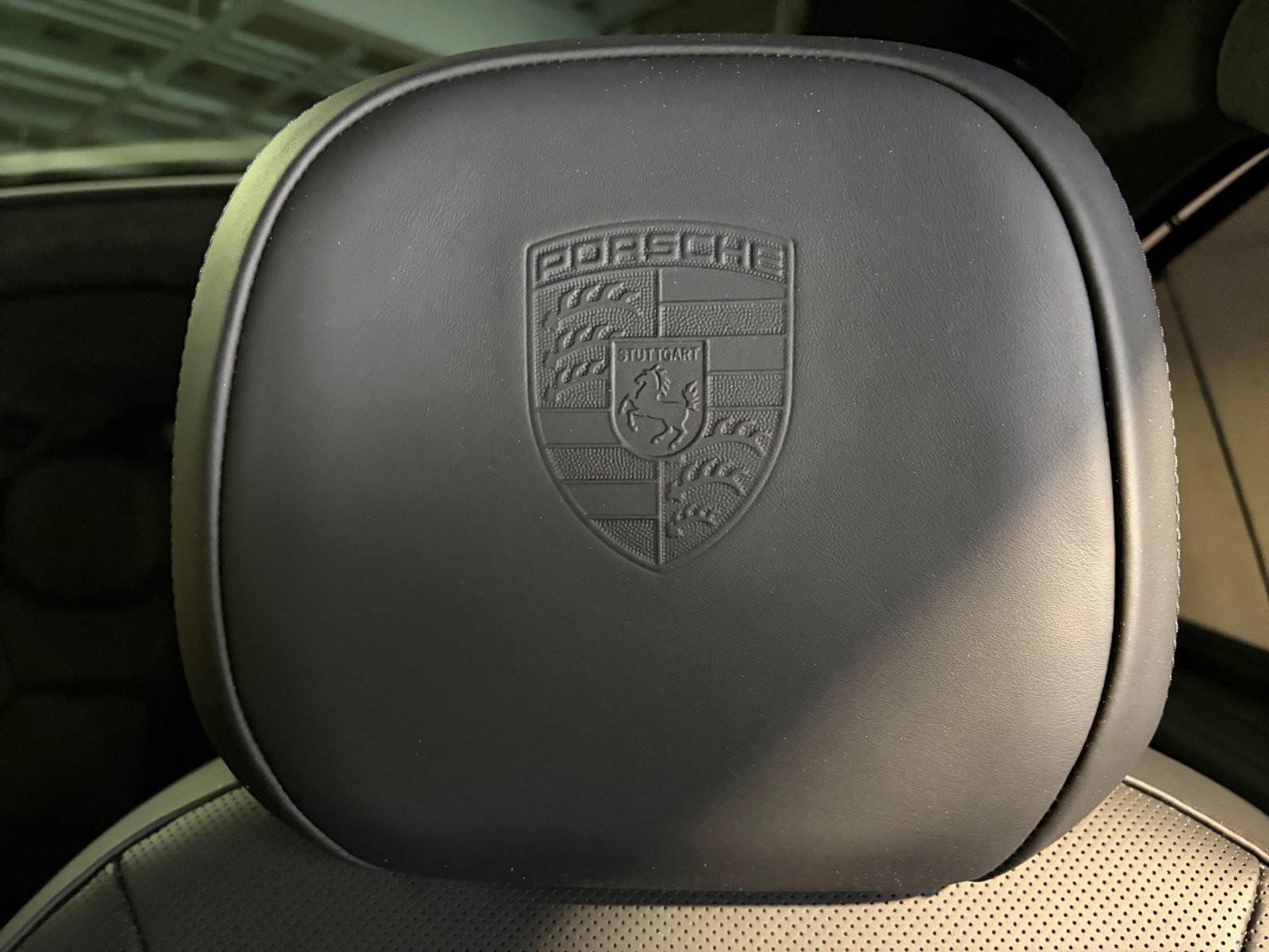 Certified 2023 Porsche Cayenne Turbo AWD/4WD image 43