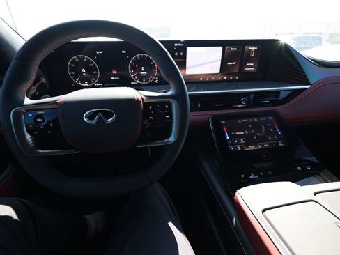 Used 2026 INFINITI QX80 Autograph AWD/4WD image 10