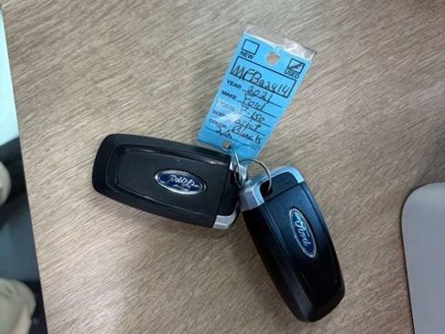 Used 2021 Ford F150 Lariat AWD/4WD image 39