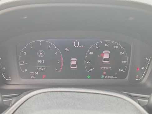 Used 2025 Honda Accord SE image 13