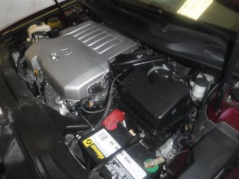 Used 2011 Toyota Avalon FWD image 22