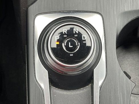 Used 2024 Ford Escape ST-Line image 9