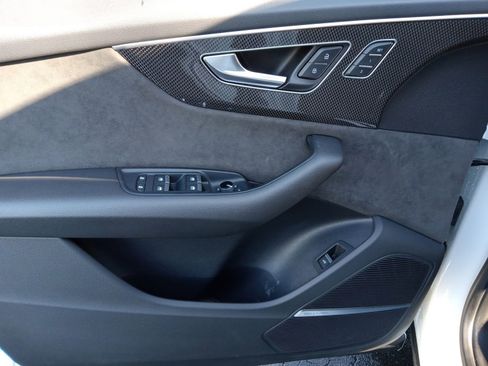 Used 2021 Audi SQ8 Premium Plus image 9