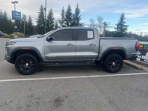 Used 2024 GMC Canyon Elevation w/ Elevation Premium Package image 5