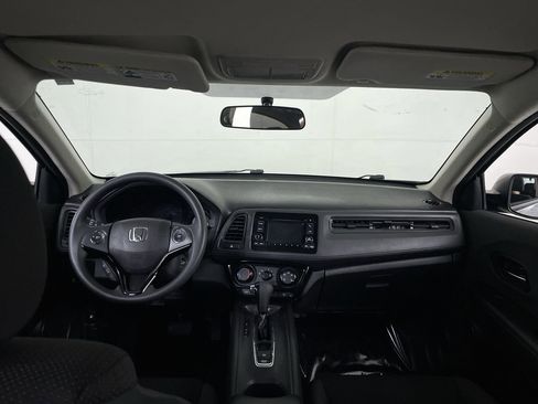 Used 2021 Honda HR-V LX image 26