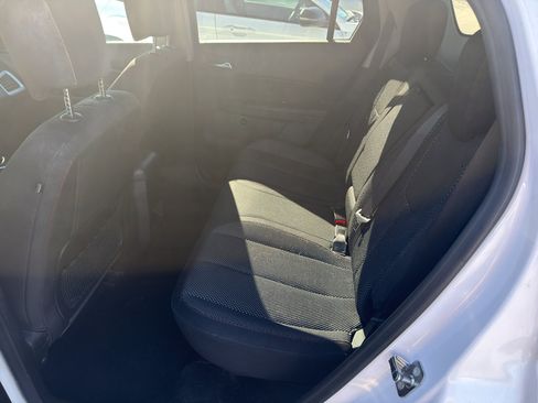 Used 2017 GMC Terrain SLE image 6