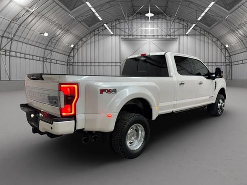 Used 2017 Ford F350 Platinum w/ Platinum Ultimate Package AWD/4WD image 5