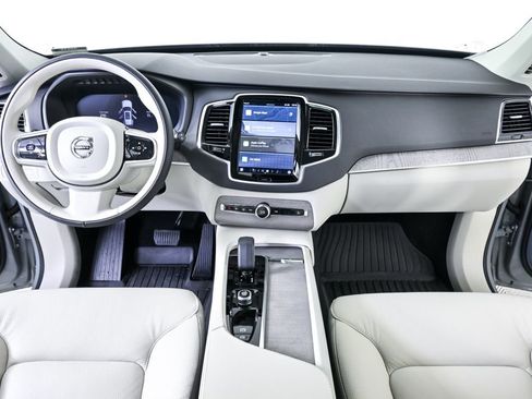 Certified 2024 Volvo XC90 T8 Plus w/ Protection Package Premier image 19