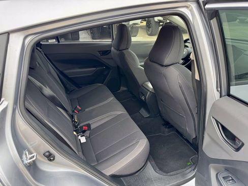 Used 2025 Subaru Crosstrek 2.0i Premium image 17