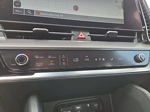 Certified 2025 Kia Sportage SX AWD/4WD image 26