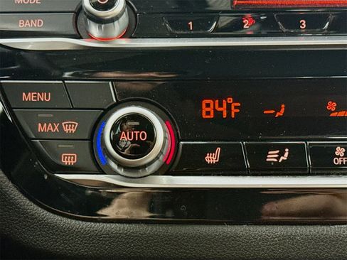 Used 2019 BMW X3 sDrive30i w/ M Sport Package image 20