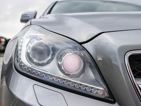 Used 2013 Mercedes-Benz CLS 550 image 9