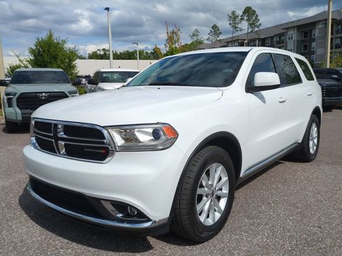 Used 2019 Dodge Durango SXT w/ Trailer Tow Group IV RWD image 2