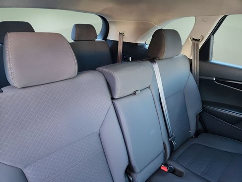 Used 2020 Kia Sorento FWD V6 image 18