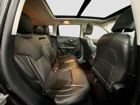 Used 2018 Jeep Compass Latitude w/ Popular Equipment Group image 27