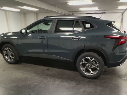 New 2026 Chevrolet Trax LT w/ Driver Confidence Package image 38