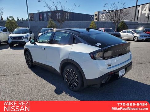 New 2026 Nissan Leaf Platinum+ w/ Cargo Package (Platinum+) image 4