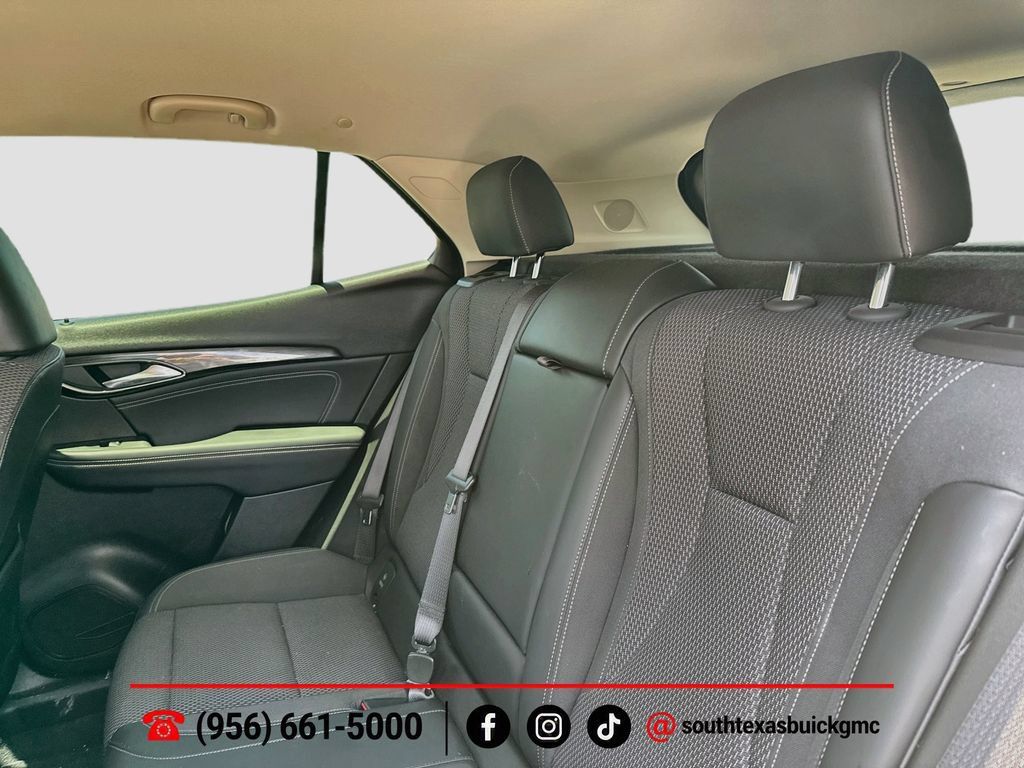 Used 2023 Buick Envision Preferred w/ Sport Touring Package AWD/4WD image 23