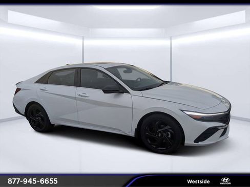 New 2026 Hyundai Elantra SEL Sport image 1