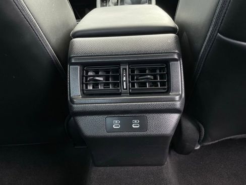 Used 2025 Honda Accord Sport image 38