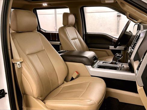 Used 2019 Ford F150 Lariat w/ Equipment Group 502A Luxury image 7