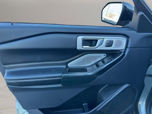 Used 2020 Ford Explorer ST w/ ST Street Pack image 29