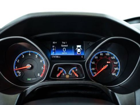 Used 2016 Ford Focus RS image 37