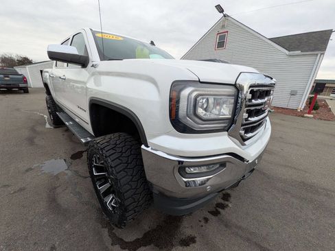 Used 2018 GMC Sierra 1500 SLT w/ SLT Premium Package image 6