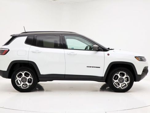 Used 2022 Jeep Compass Trailhawk w/ Sun and Sound Group image 2